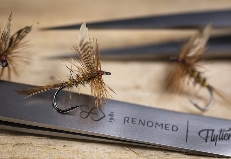 Fly Tying Kit For Trout & Game Fish - Includes Feathers, Floss, Tinsel & Tools